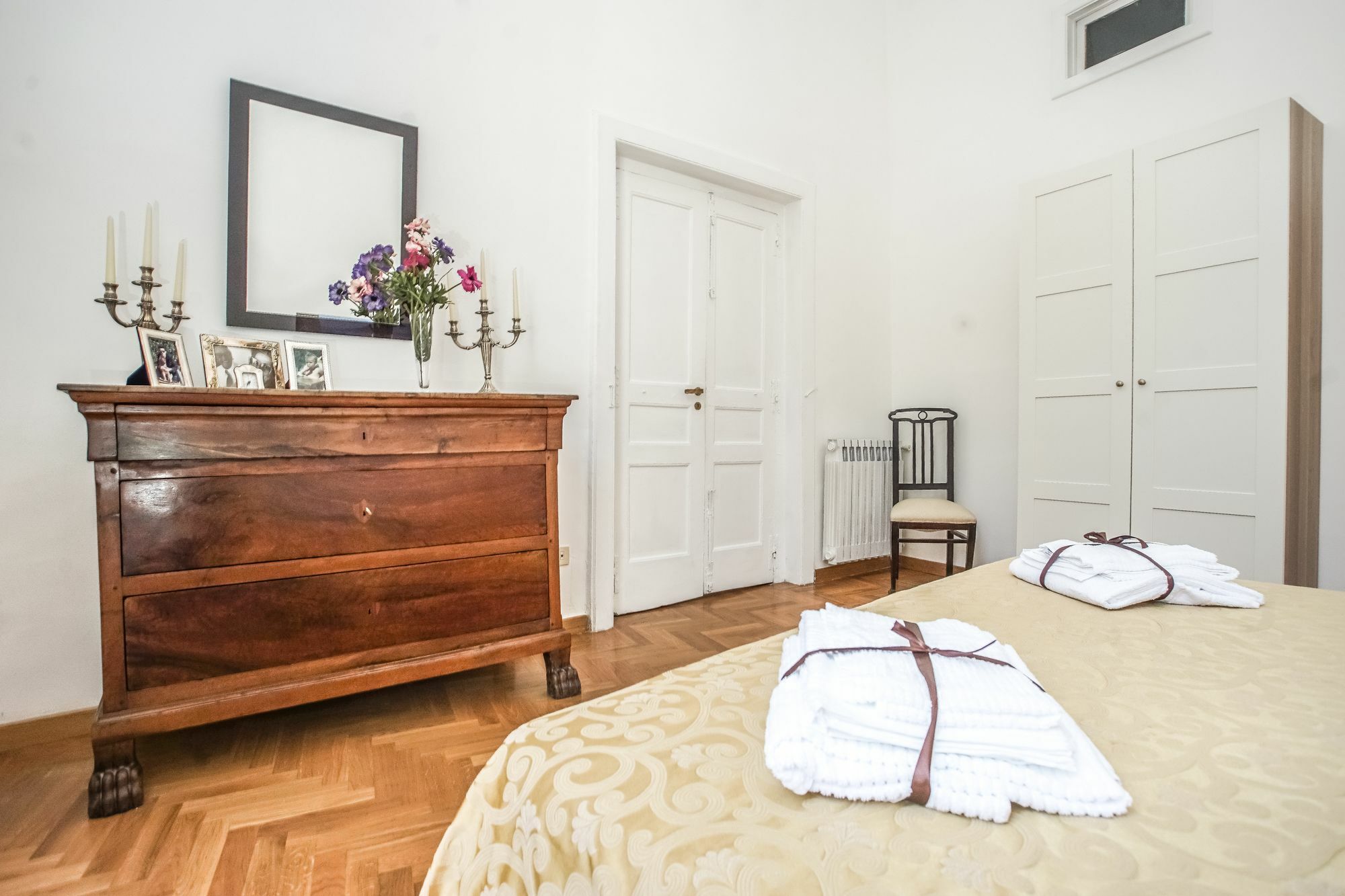 Casa Napoletana - San Domenico Lägenhet Neapel Exteriör bild